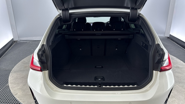 BMW 3 Series 320i M Sport 5dr Step Auto [Pro Pack] Petrol Estate